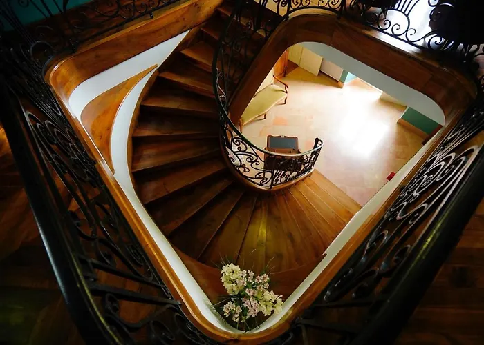 Le Clos Cathala D'hotes 3*