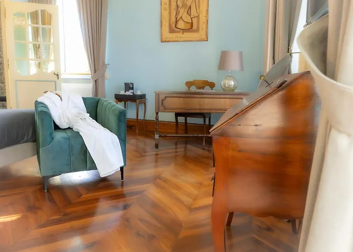 Hotel Le Clos Cathala D'hôtes Saint-Paul-de-Jarrat